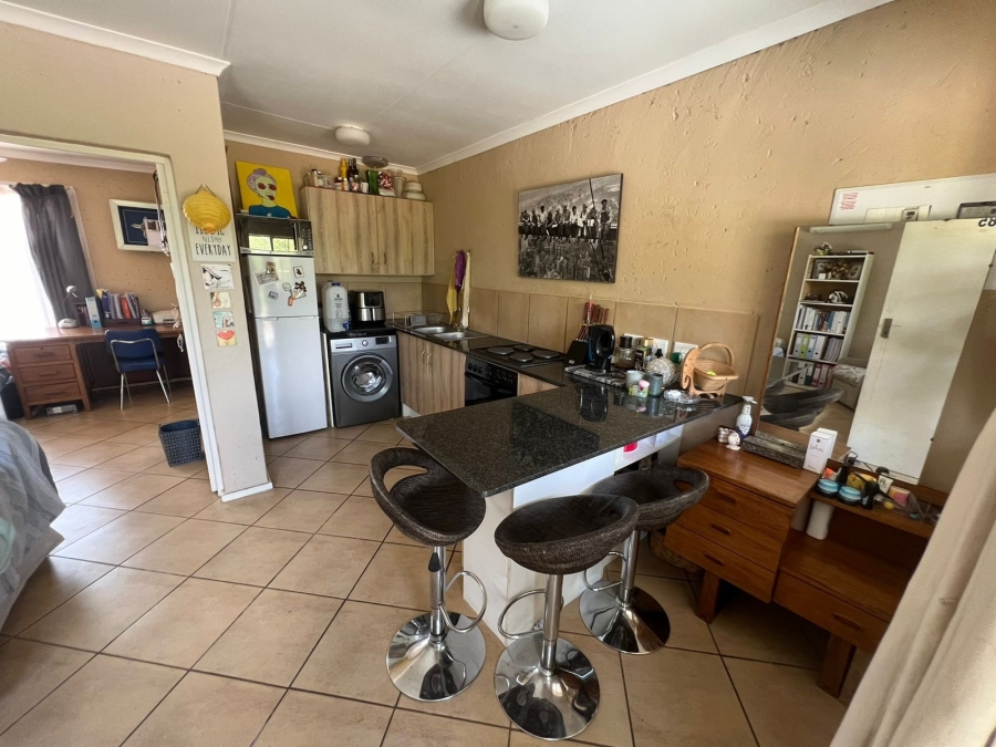 1 Bedroom Property for Sale in Vyfhoek A H North West